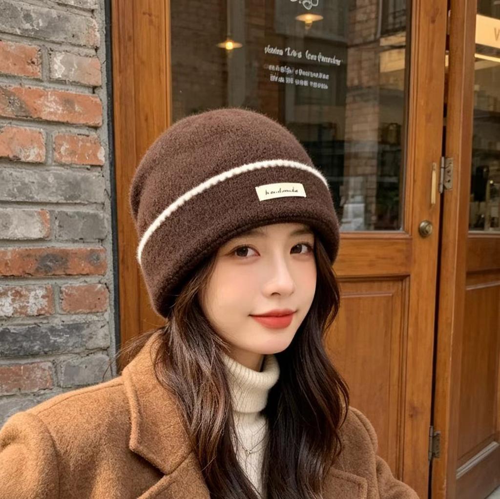 New Hat Autumn and Winter Wool Hat Women's Versatile Fashion Trend Outdoor Warm and Cold-proof Knitted Hat Small Fragrance