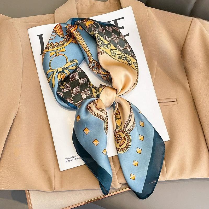 68Cm Retro Chain Printed Scarf Women'S Spring And Summer Thin Imitation Silk Scarf Retro Versatile Scarfs Headscarf Shawl