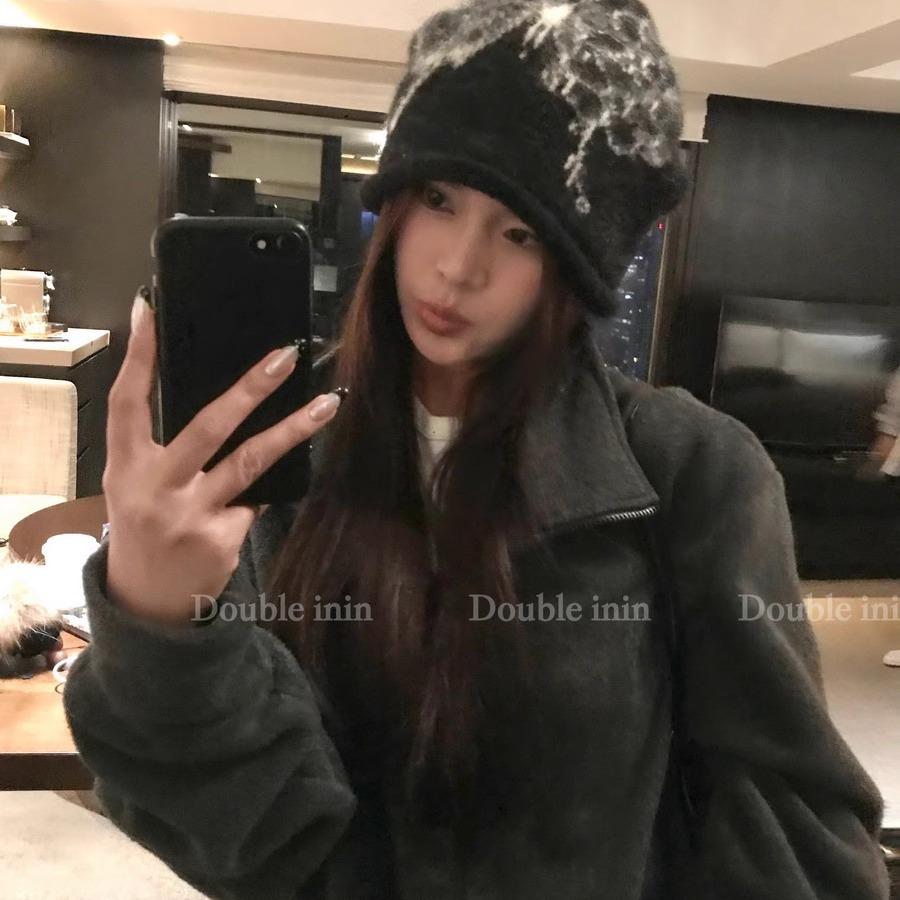 Double inin versatile butterfly knitted cold hat women's winter warm face small headhat