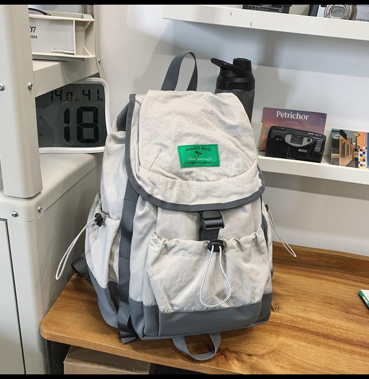 

Trendy Outdoor Parent-Child Backpack for Mountaineering, Camping, and School - Stylish Boys and Girls Korean Version