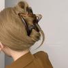 Maillard Amber Coffee Star Hair Clip: Women's Five-Pointed Shark Grip for Spring