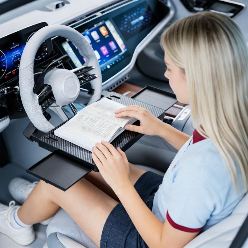 Flexible Plattform zur Montage am Auto-Lenkrad mit drehbarem Boden und verdecktem Stauraum