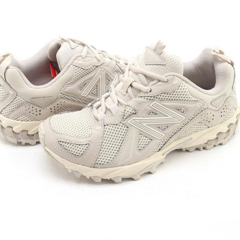 New Balance 610 Beige