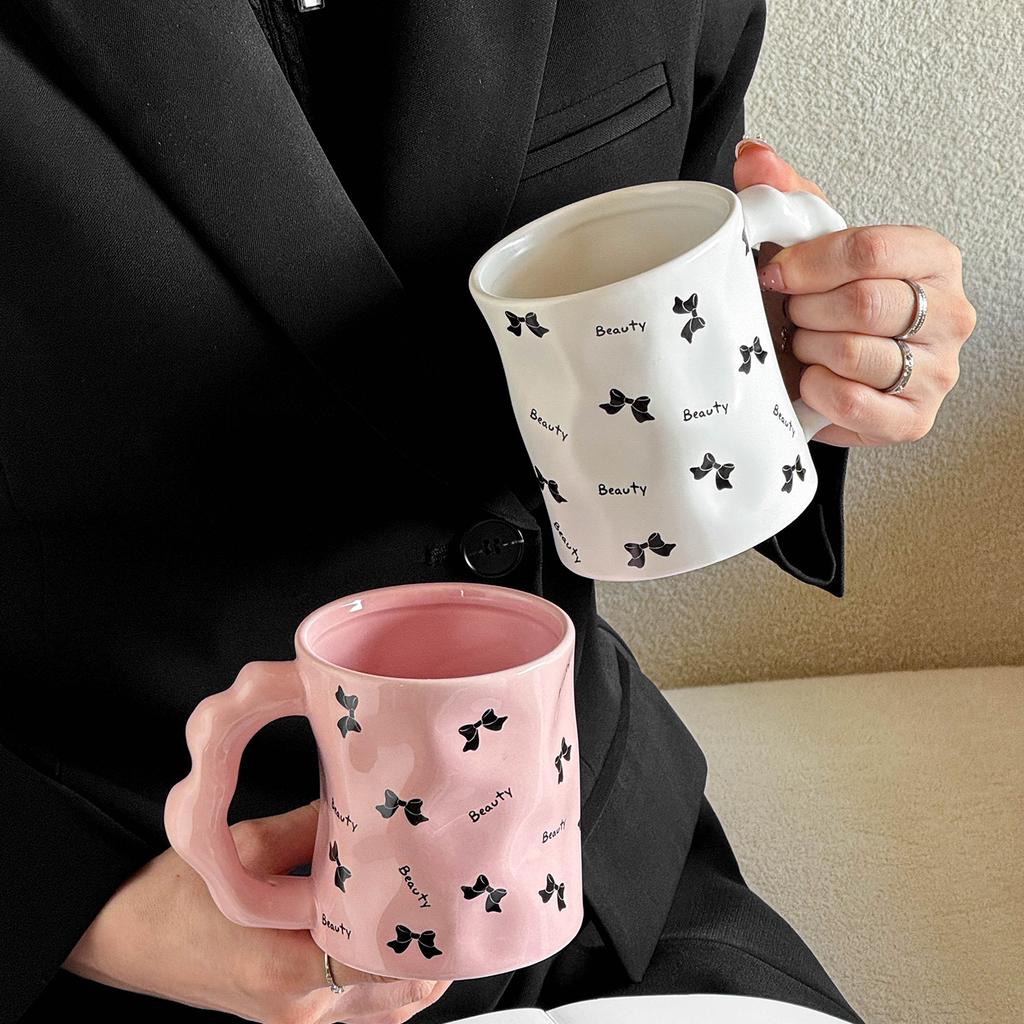 Dziewczyny z Różowymi i Czarnymi Kokardami Kubek Ceramiczny o Wysokim Wyglądzie Kreatywny Design Filiżanka Domowy Kubek do Wody Pamiątka
