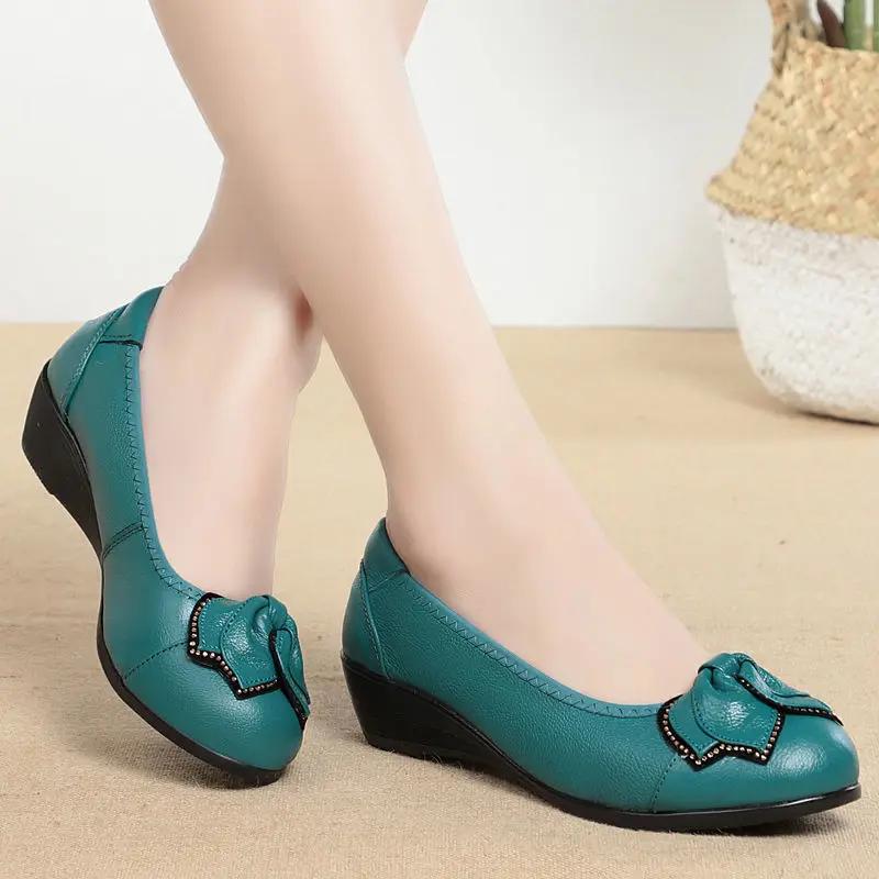  Fashion Woman Shoes Loafers Office Shoe Women Slip On Driving Moccasins Soft Soled Comfortable Girl Sneaker Shoes