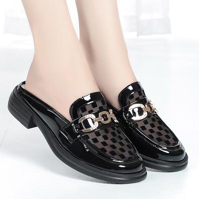 Mode Weiche Leder Pantoletten Damen 2024 Alle Jahreszeiten Neue Mode Slingback Plateau Metall Dekoration Schuhe Hausschuhe Sandalen Freizeit Ausgehöhlt