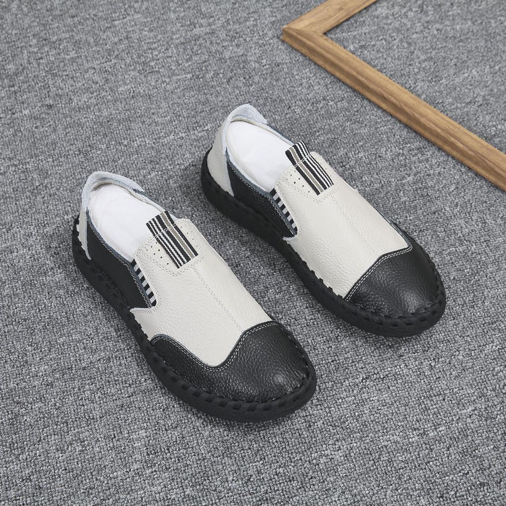 Men's Genuine Leather Slip-On Loafers: Soft-Soled, Non-Slip Driving Shoes for Spring & Autumn.