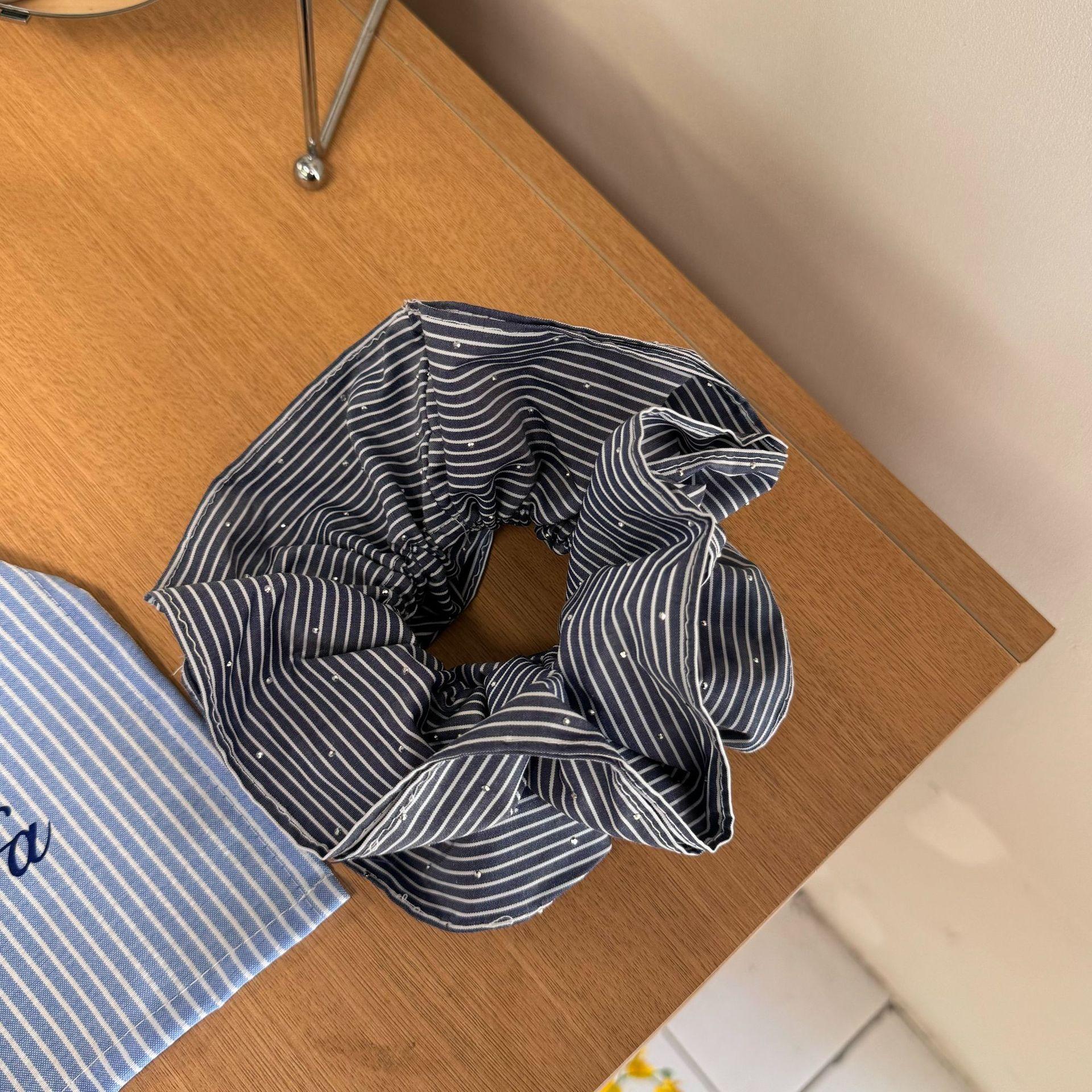 

Резинки для волос скранчи эластичные аксессуары для женщин девочек резиновые корейские фасинаторы элегантные стразы дизайнерские винтажная мода