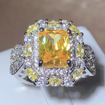 Gorgeous Square Yellow CZ Women Ring Bright Vintage Party Female Elegant Accessories High Quality Jewelry