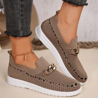 Damenschuhe 2024 Slip-on Damen Vulkanisierte Schuhe Mode Metalldekoration Damen Freizeitschuhe Heißer Verkauf Plus Size Mesh Sneakers