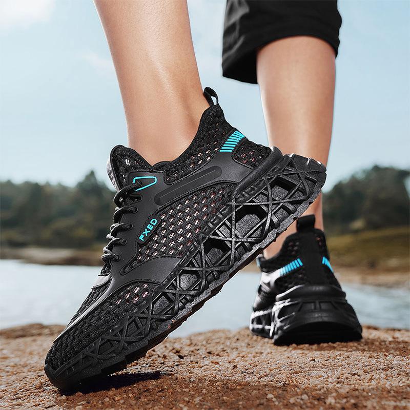 Men's shoes summer new hollow breathable mesh shoes low-top young students outdoor walking trend casual sports shoes