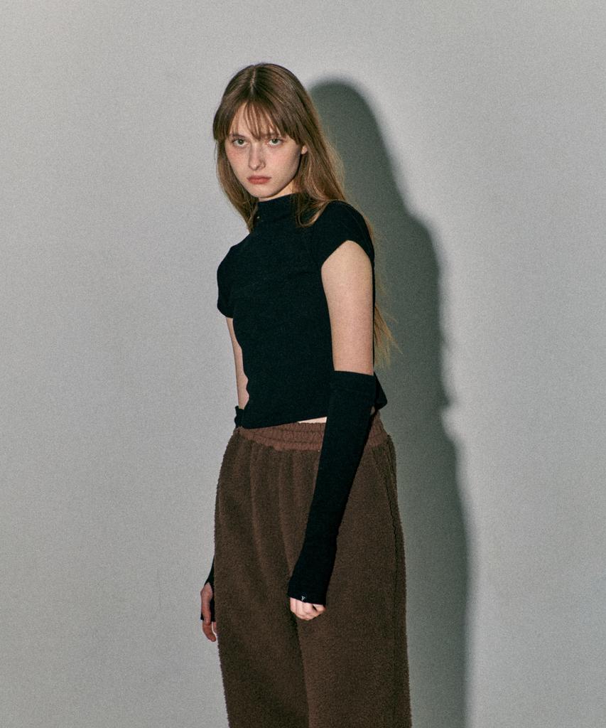Kkuape High-Neck Knit Warmer Set_Black