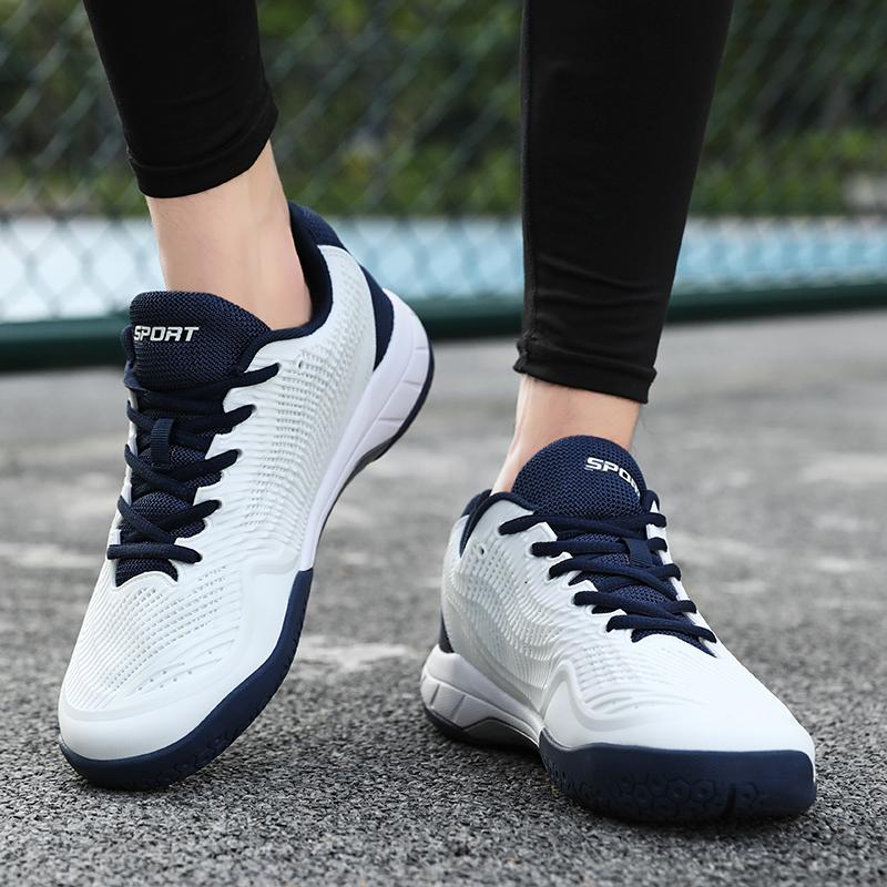 36-45 Couple Plus Size Shock-absorbing Anti Slip Wear-resistant Breathable Fashionable Sports Tennis Shoes Badminton Shoes