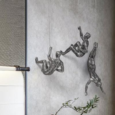 Sturdy Wall Statue Realistic Appearance Creative Retro American Climber Resin Pendant