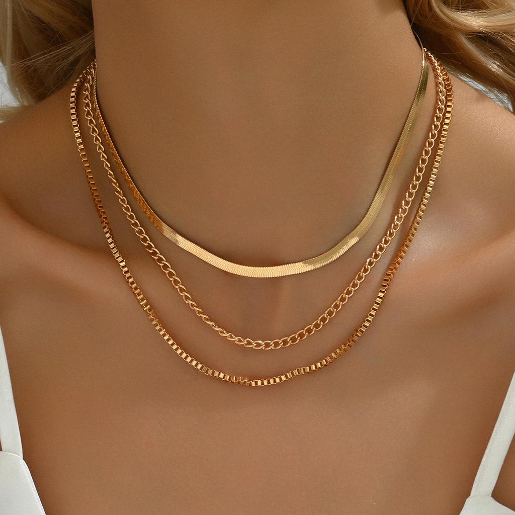 European and American hip-hop fashion temperament flat snake chain chain necklace simple and versatile multi-layer stacked wearing necklace men's