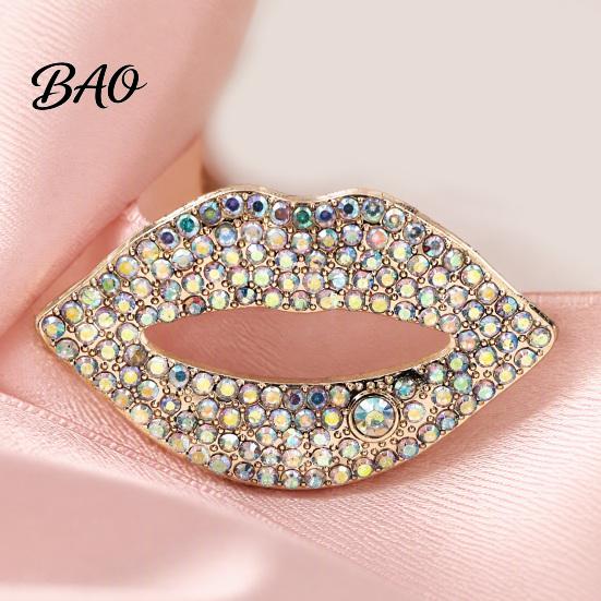 Daily Wear Brooch Sexy Rhinestone Lip for Women, Red Shape Lapel Badge Pin, Clothing Accessory Suits Coats Scarves Shawls Bags Pins