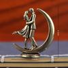 Handcrafted Brass Couple Hugging Statue Nordic Art Figurine Rustic Finish Lover Ornament for Bedroom Nightstand Home Decor