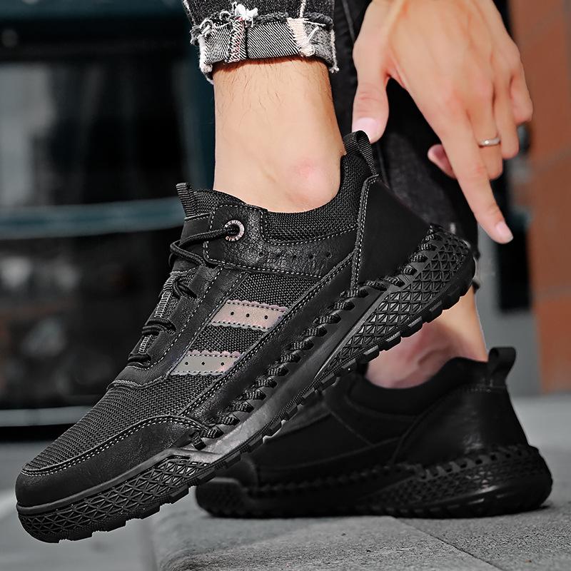 Sneakers Men's 2025 Autumn New Soft-soled Leather Shoes Men's Pure Hand-stitched Versatile Casual Men's Shoes Large Size 4546