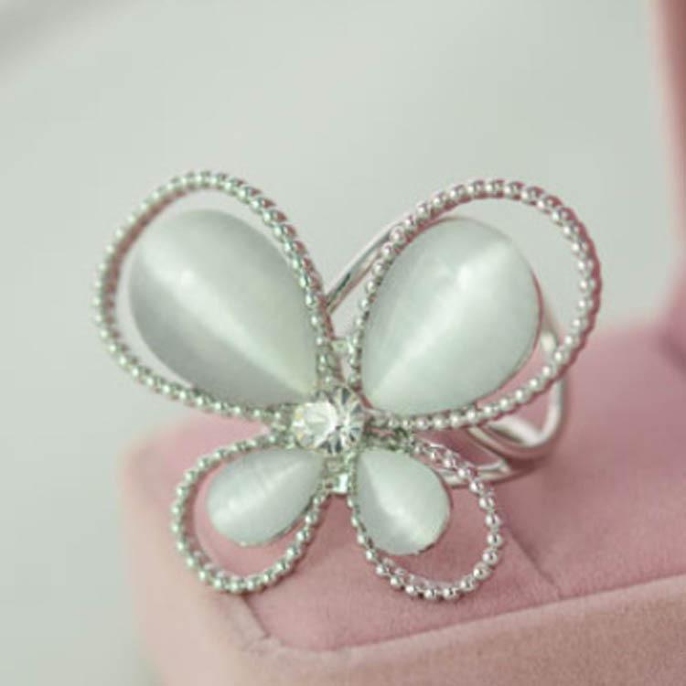 Korean Camellia Pearl Brooch with Rhinestone, Crystal & Cartoon Design - Women's Scarf Buckle 