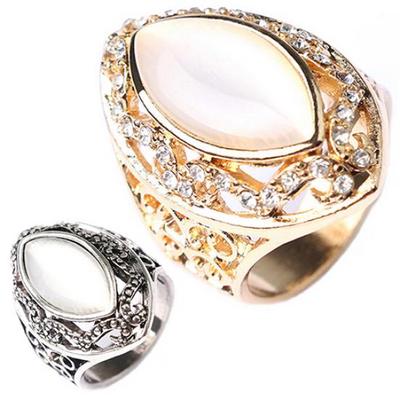 Damen-Ehering-Schmuck im königlichen Stil, hohl, großes Harz, Party-Ehering