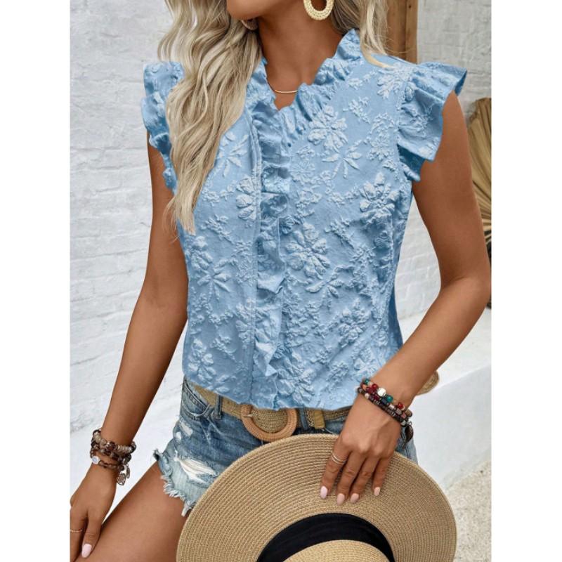 Women's Summer Lace-Trimmed Short-Sleeve Pullover with V-Neck: A Sweet and Feminine Top