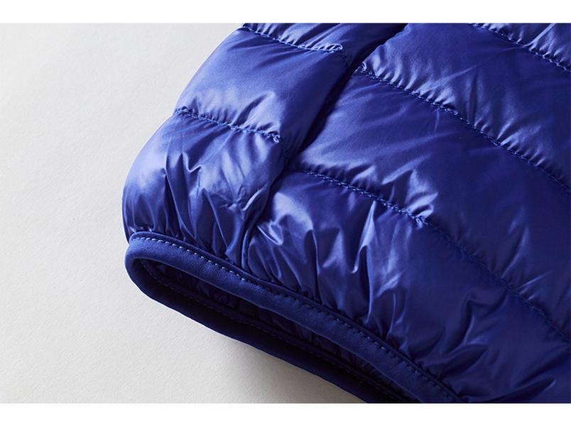 Men's Large Size Lightweight Down Vest - Stand Collar Sleeveless Jacket for Autumn/Winter
