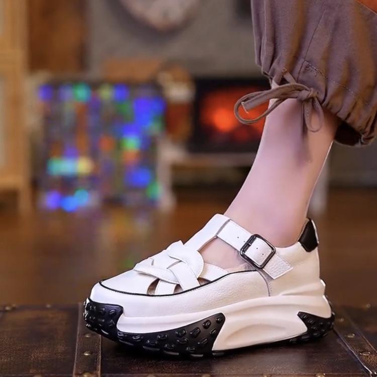 Dad shoes platform leather hollowed women's summer 2024 new retro lightweight inner height increase casual sneakers sandals