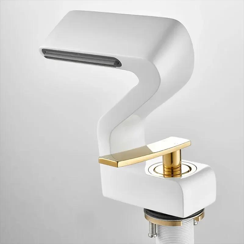 

Bathroom Basin Faucet Creative Waterfall Water Tap Single Hole Deck Mounted White Gold Black Sink Faucets torneira pia banheiro белого золота