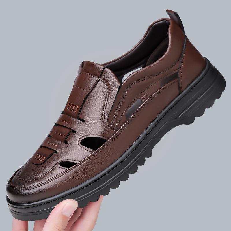 New Designer Hallow Big Size Leather Shoes for Men Summer Fashion Casual Sandals Male Solid Color Breathable Loafers Man