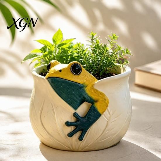 Sturdy One Piece Resin Pot for Greenery 3D Frog Planter, Cute Animal Plant with Leaf Vein Pastoral Style Container Tabletop Textures, Decorative
