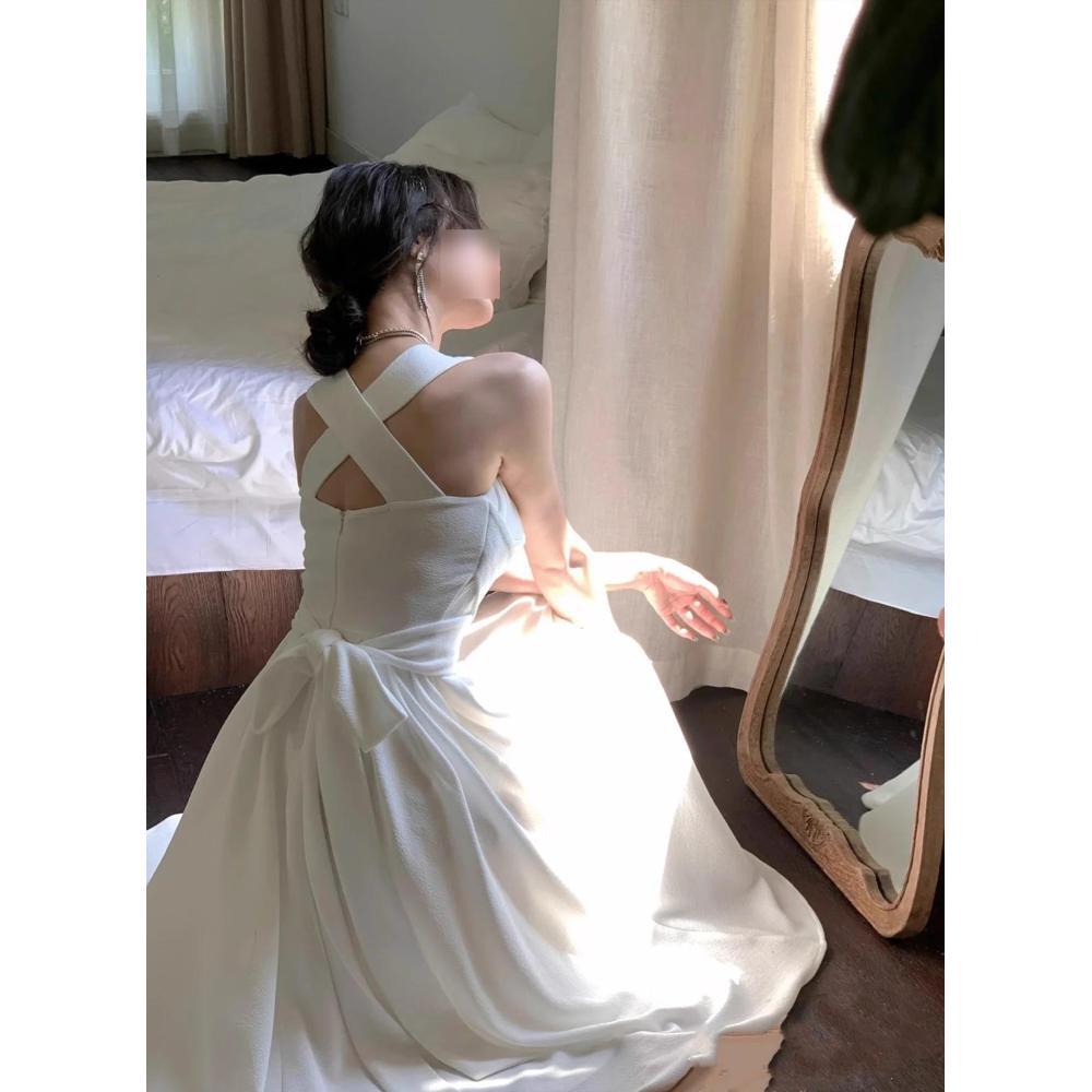 Temperament White Dress Women's Summer New Cross-strap High-end Niche Suspender Waist Slim Dress