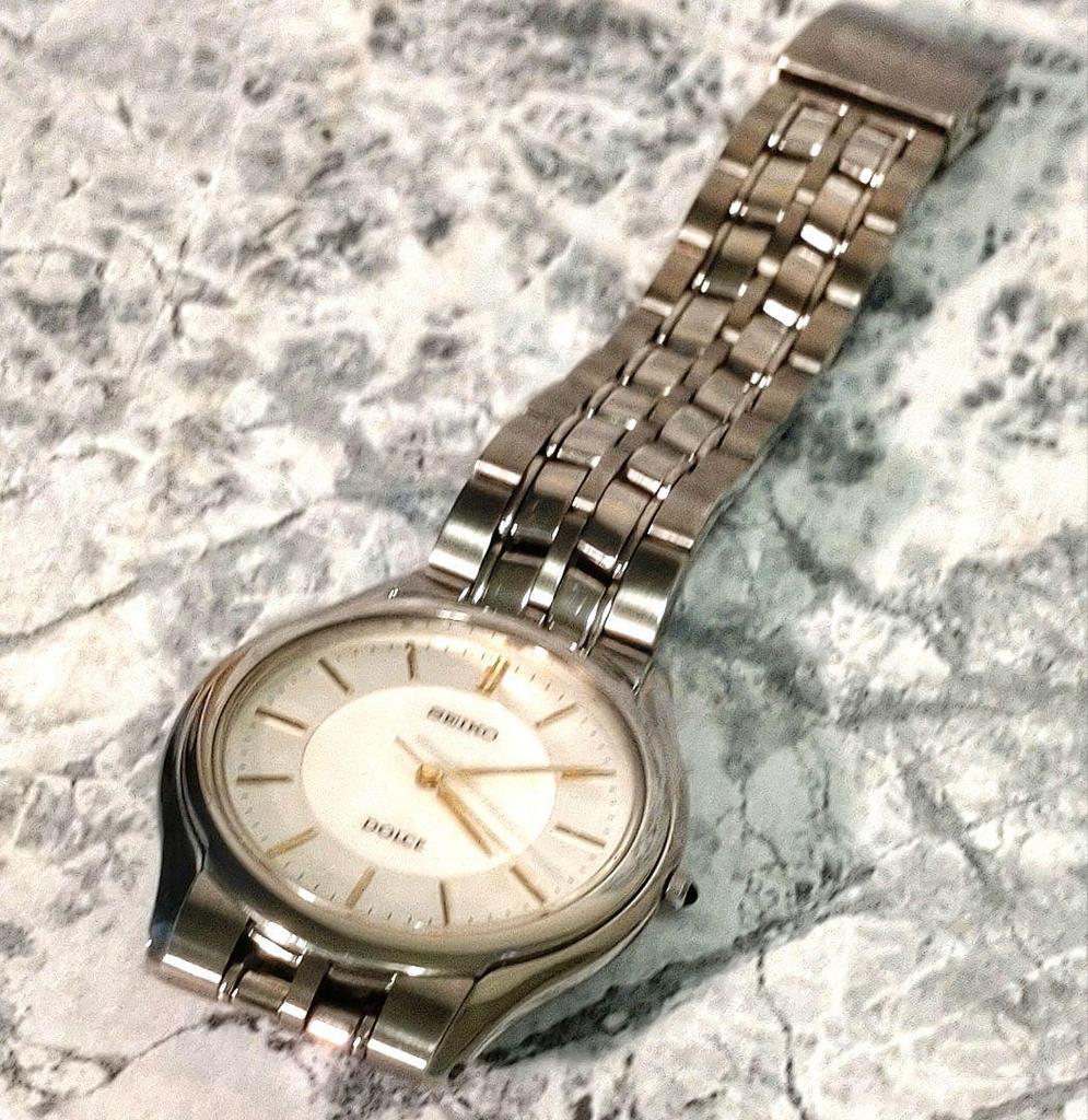[USED] Rare SEIKO Dolce watch in silver and gold