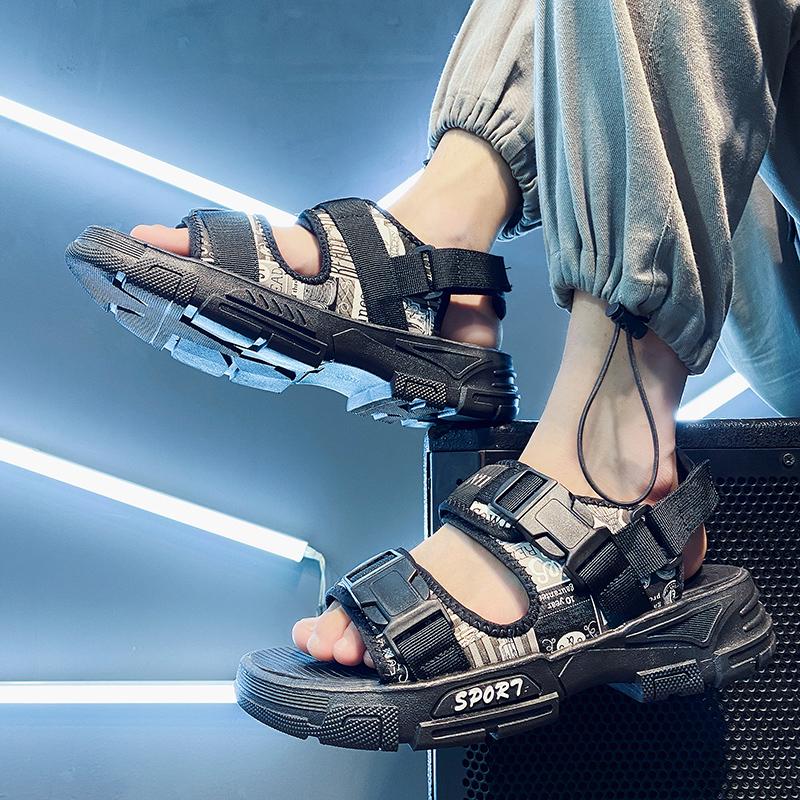 2025 Summer New Chinese Leisure Trend Personalized Men Sandals Factory Wholesale Low Price Shoes