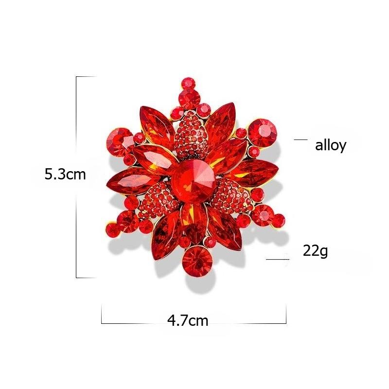 Crystal glass brooch, alloy rhinestone chest flower, clothing accessories, brooch, European and American fashion temperament