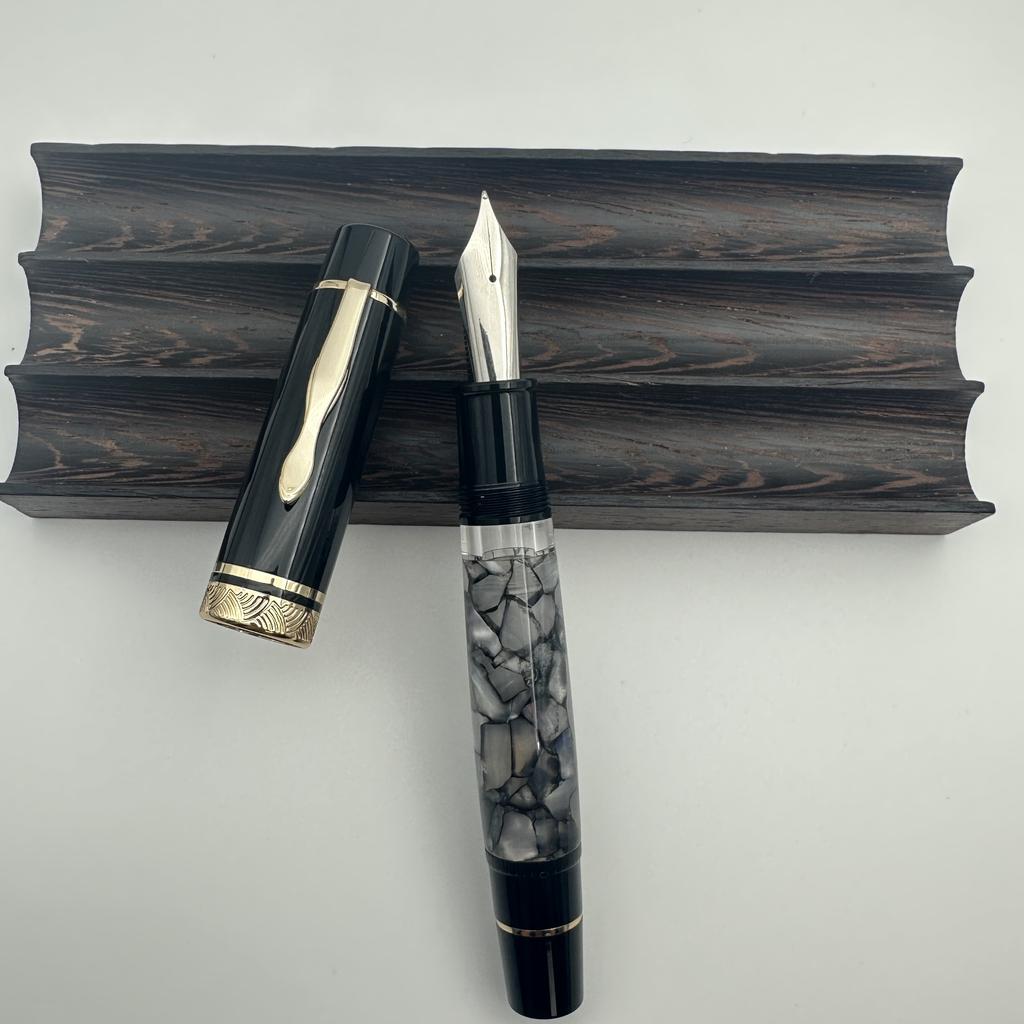 MAJOHN P139 Large Piston Fountain Pen No.6/8 EF/F/M Nib  Hard Rubber Tongue All-copper Piston Writing Pen Limited Black Rock!