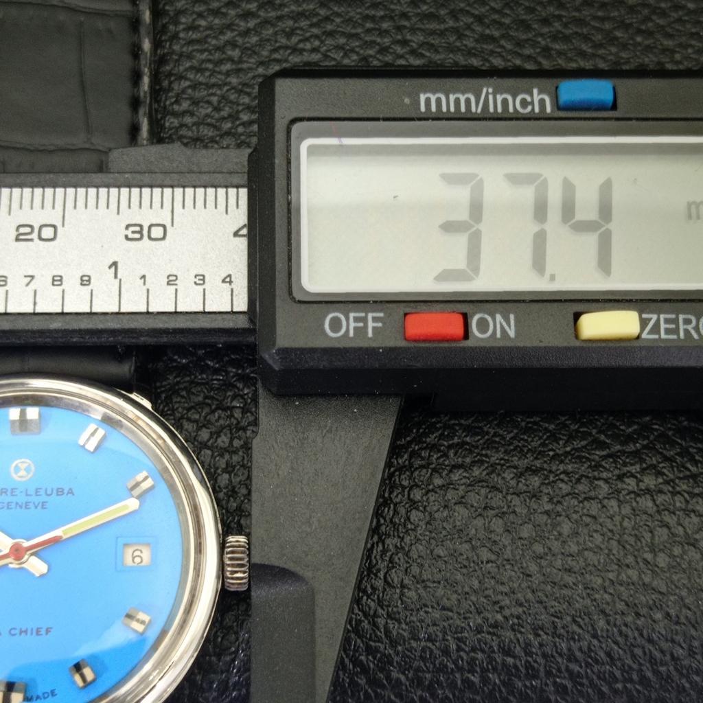 USED SWISS FAVRE LEUBA SEA CHIEF HAND-WINDING MENS SKY BLUE DIAL WATCH A432143-2 R110-a432143