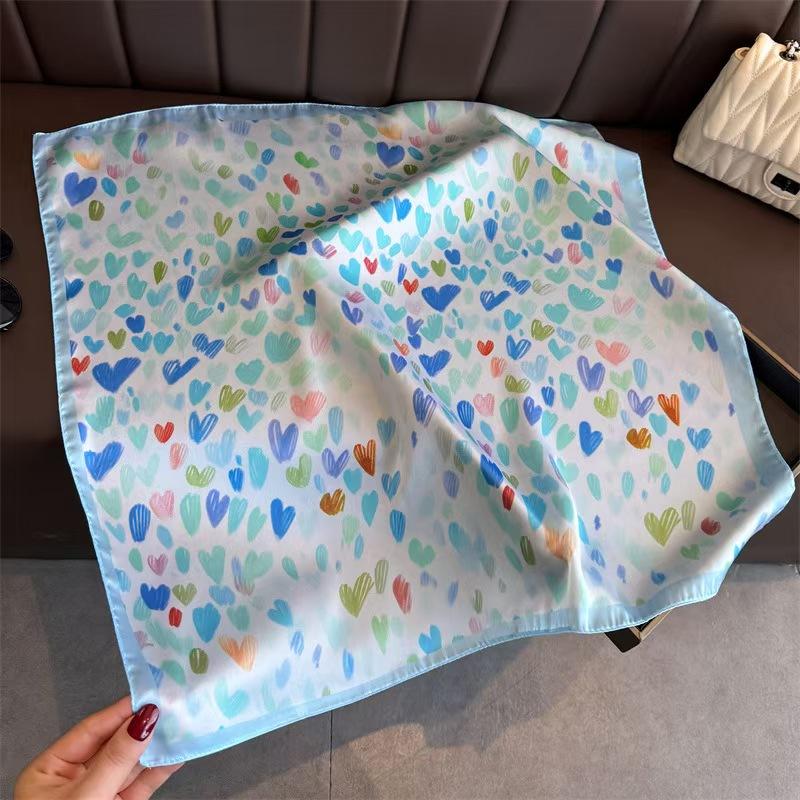 

1pc Heart Print Women s Scarf | Silky Satin Texture | Neck/Hair/Bag Decoration | Daily/Date Wear | Valentine s Day Gift for Her 8Y синій