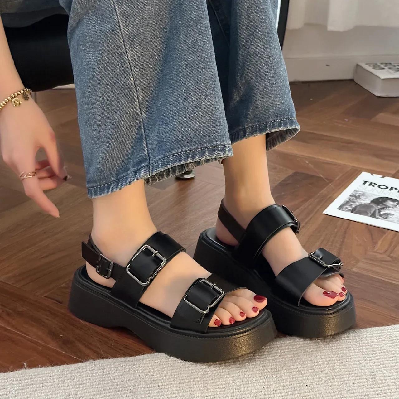 

Fashion 2024 Platform Sandals Women Summer Shoes Buckle Slides Casual Sandals Black Sports Flat Sandalias De Mujer Women Shoes 35 чорний