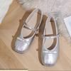 Fashion Leather Pleated Bowtie Flats Women Round Toe Ballerina Shoes Silver Leather Candy Color Loafers Bowknot Lolita Shoes Big Size 42