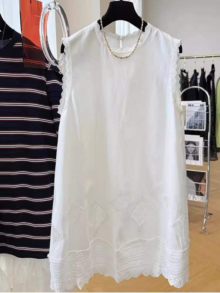 Patchwork Lace Sleeveless Summer Dress – Unique, Slimming & Beautiful