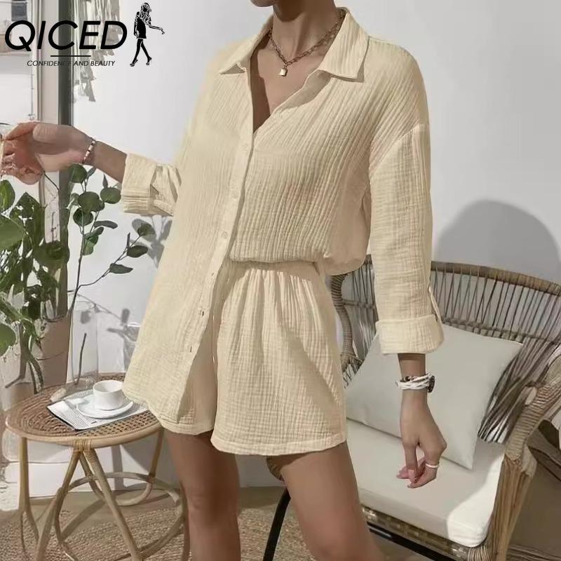 QICED Women's Spring and Summer Fashion Solid Colour Long-sleeved Shirt Suit Women Casual Loose Shorts Two-piece Set