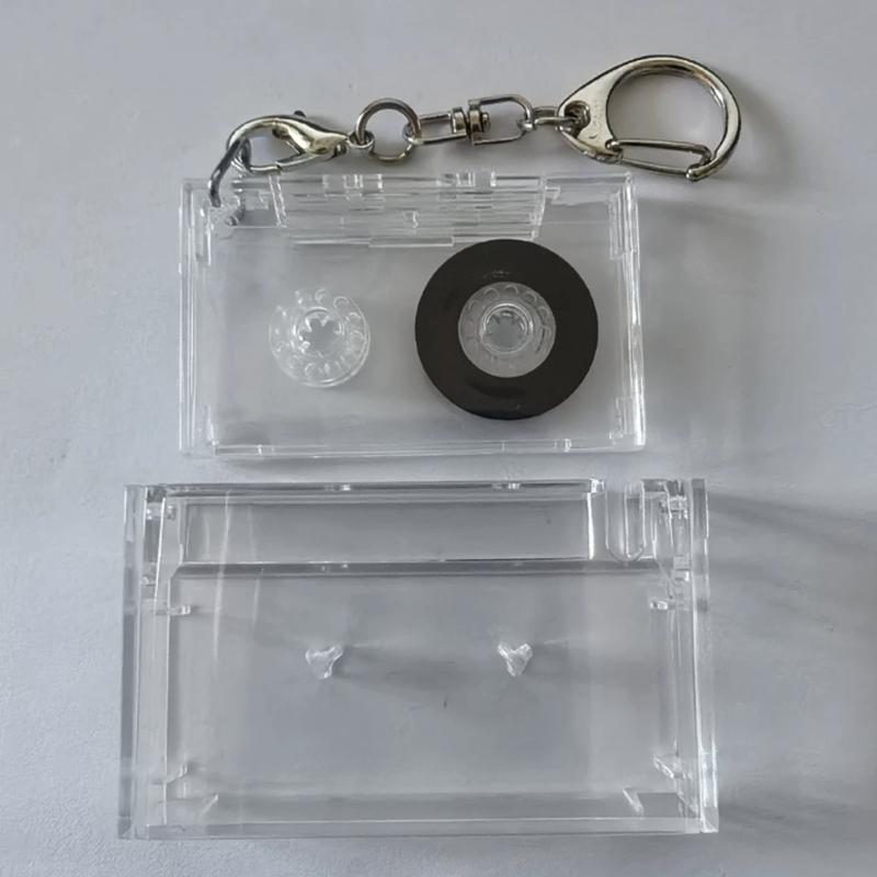 Mini-Leere mit Magnetband Klare Aufbewahrungsbox Schlüsselanhänger Zubehör Gedenk-Schlüsselhalter DIY Rucksack Anhänger