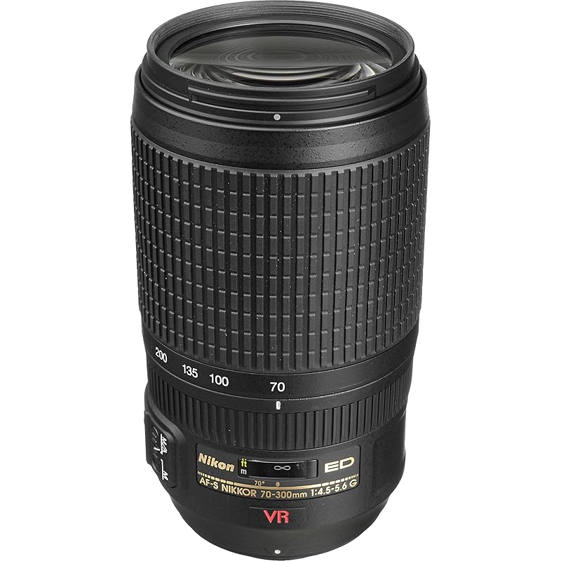 

Nikon telephoto zoom lens AF-S VR Zoom Nikkor 70-300mm f/4.5-5.6G IF-ED Full size compatible