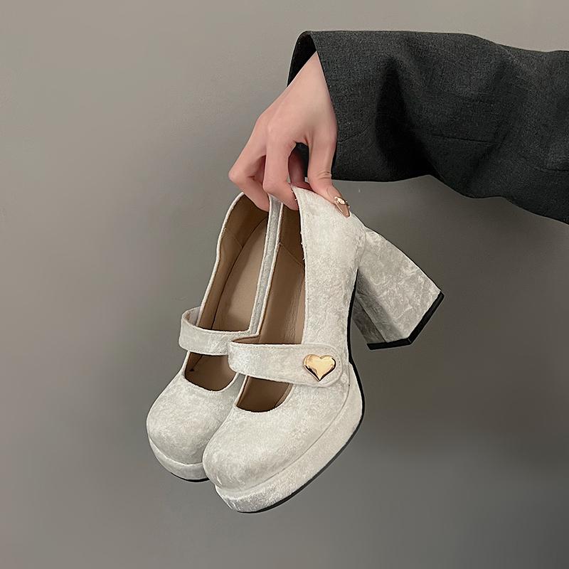 

Модные трендовые туфли Женские кроссовки на толстой подошве Модные туфли на высоком каблуке Туфли Мэри Джейн на толстой подошве 39 белый