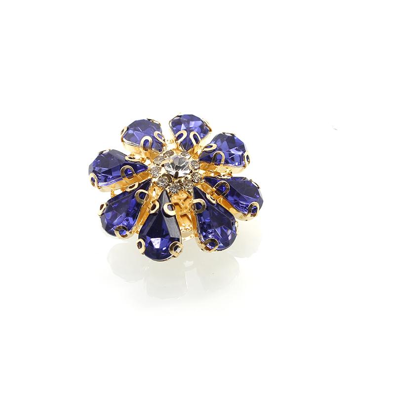 33 * 33MM2Pcs/Lot Floral Diamond Button Fashion DIY Shirt Sweater Suit Versatile Alloy Clothing Buckle Accessories