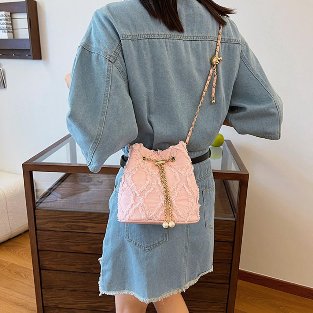 Ling Grid Řetízková Kbelíková Taška, Jednoduchá Crossbody Taška, Dámská Módní Ramenní Taška se Stahovací Šňůrkou a Střapcem
