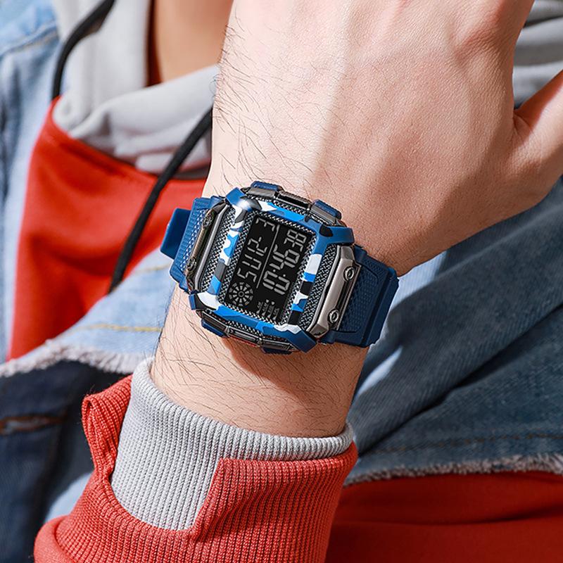 Neuer Outdoor-Trend Sportstil Mode -Verkauf von coolen elektronischen minimalistischen Design-Sinn Uhren für Teenager und Männer