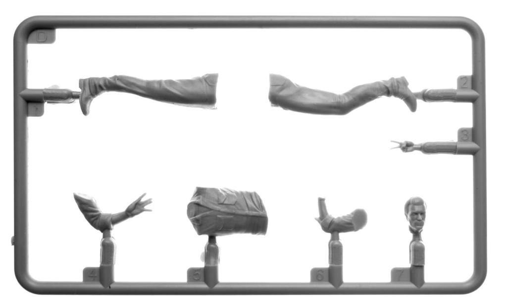 Miniart Scale Vacationer Set Plastic Model MA38087 1/35 (4 Figures)