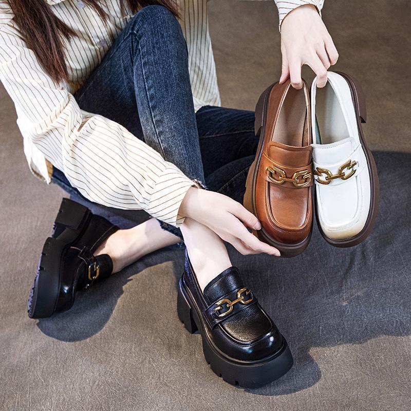The first layer of cowhide loafers women's autumn 2025 new leather muffin thick-soled retro casual women's single shoes