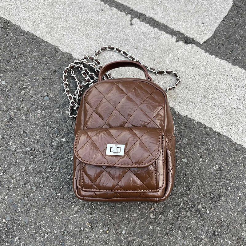 Zaino Mini da Donna Lussuoso con Ricamo Lingge Colore Unico Catene Borsa a Spalla da Donna Zaino da Viaggio in PU Borse Casual per la Scuola